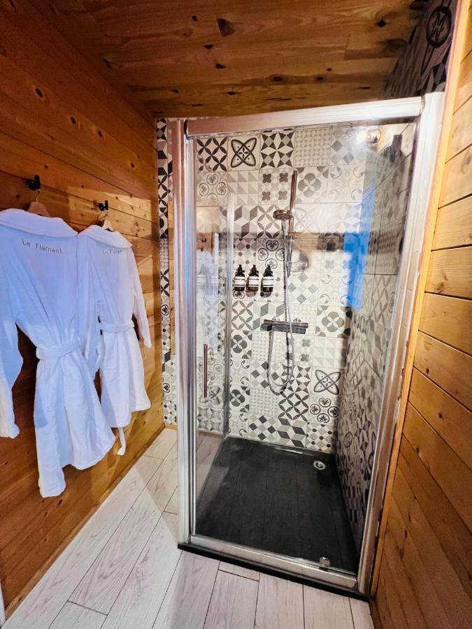 Cabane Le Flamant Avec Jardin, Piscine Et Parking سانت ماري دو لا مير المظهر الخارجي الصورة